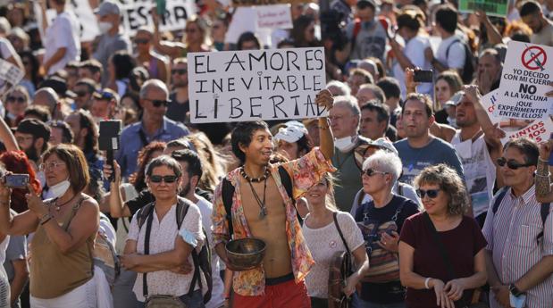 Los médicos advirtieron al Gobierno sobre la marcha negacionista: «Es un atentado contra la salud pública»