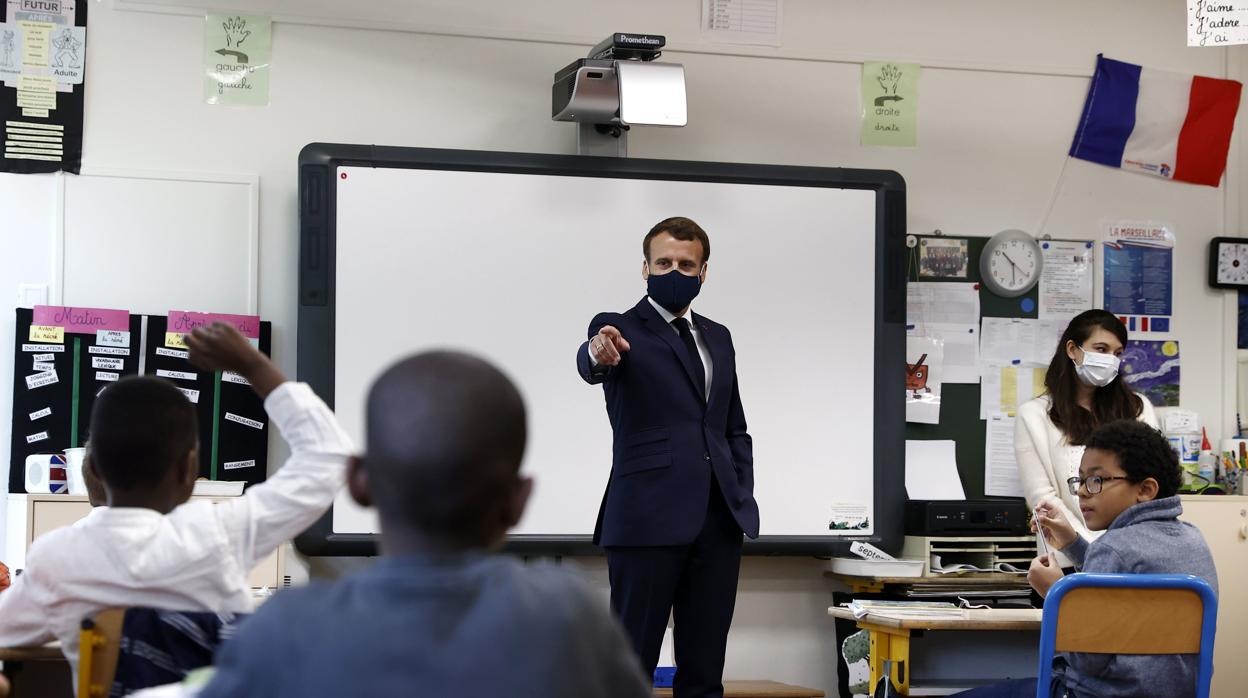 Macron, el pasado mayo, en una escuela francesa