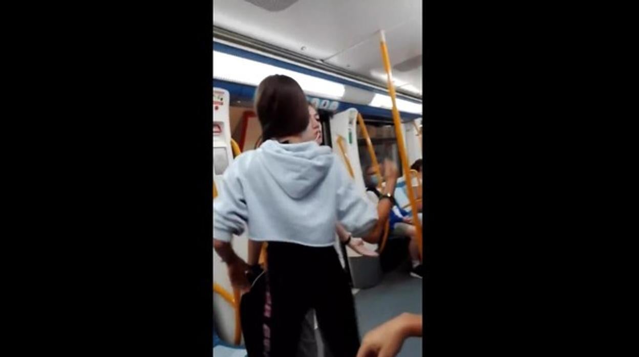 Detenidas dos de las menores identificadas por una agresión racista en el Metro de Madrid