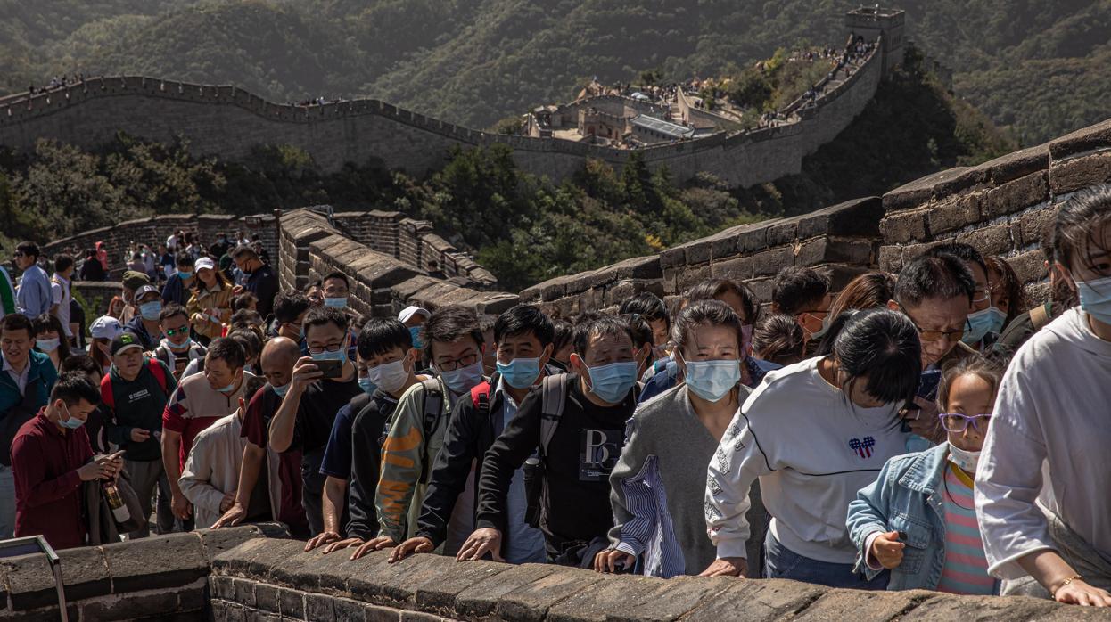 Colas en la Muralla China para celebrar el Día Nacional