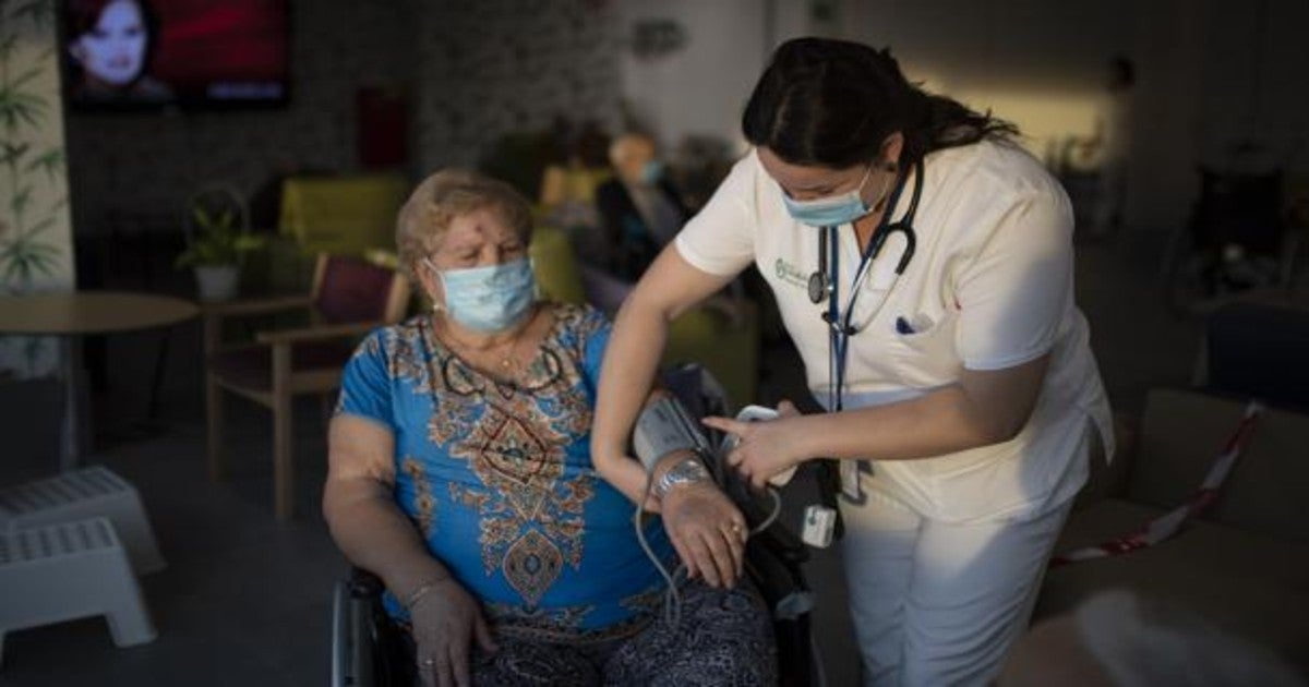 En el centro Casablanca Villaverde se han vuelto «extremistas» con las medidas de cuidado, higiene y limpieza
