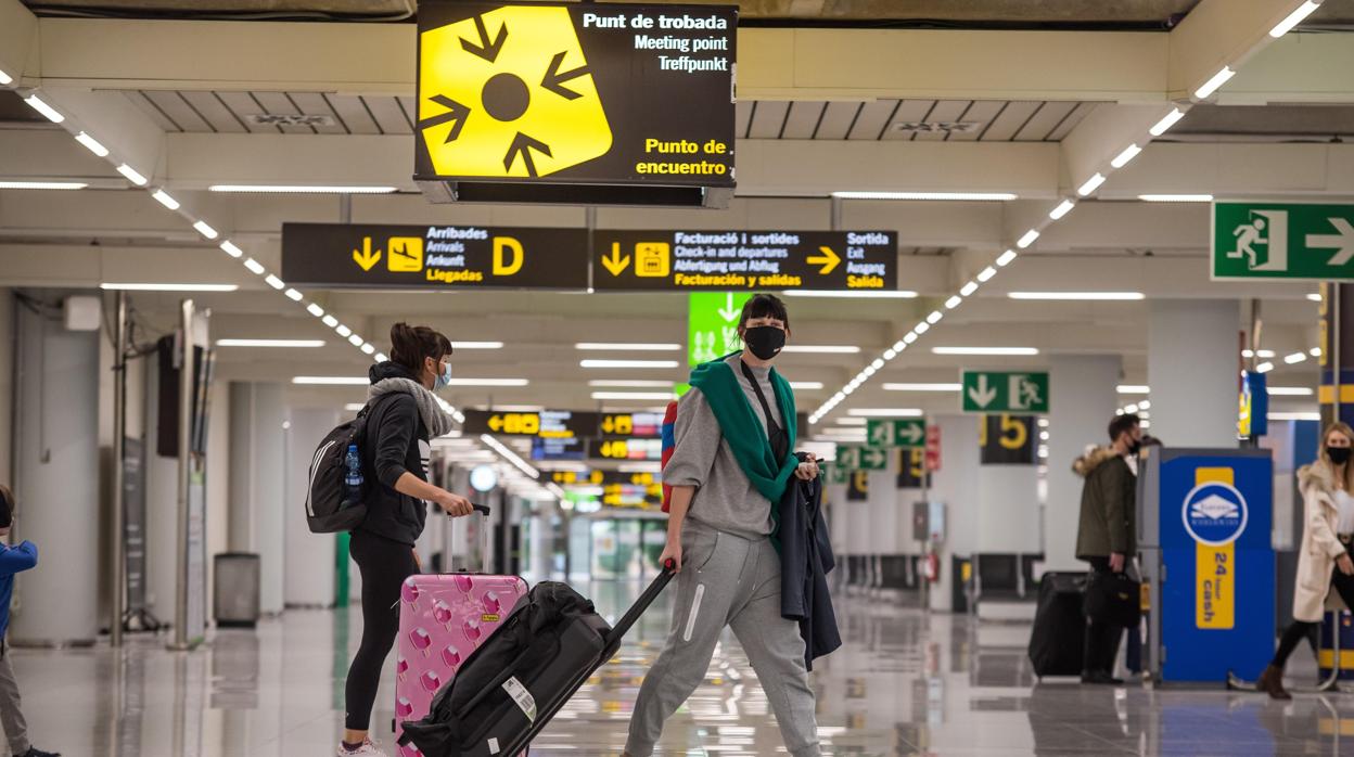 Aeropuerto de Palma de Mallorca donde se exigen PCR a todos los viajeros