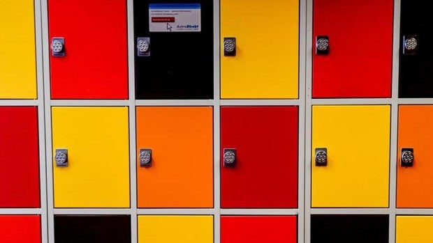 Merkel cede y permite abrir los colegios en marzo