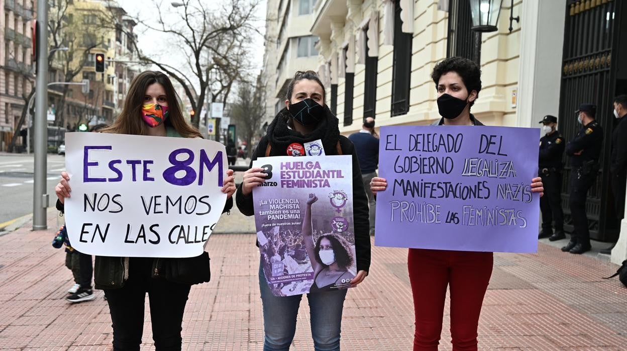 Rueda de prensa del Sindicato de Estudiantes Libres y Combativas, este jueves, para responder ante la decisión del delegado del gobierno de Madrid de prohibir las concentraciones feministas del 8-M