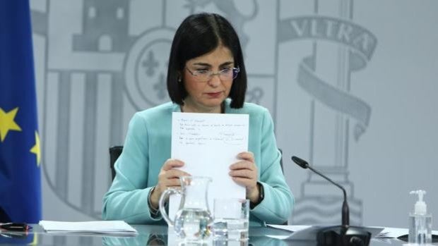 Sanidad investiga tres trombos sospechosos en vacunados con AstraZeneca