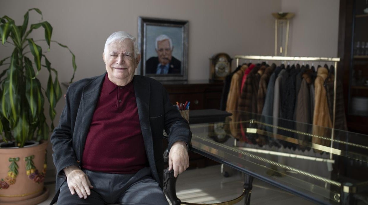 Juanjo Fernández, en su domicilio de Madrid