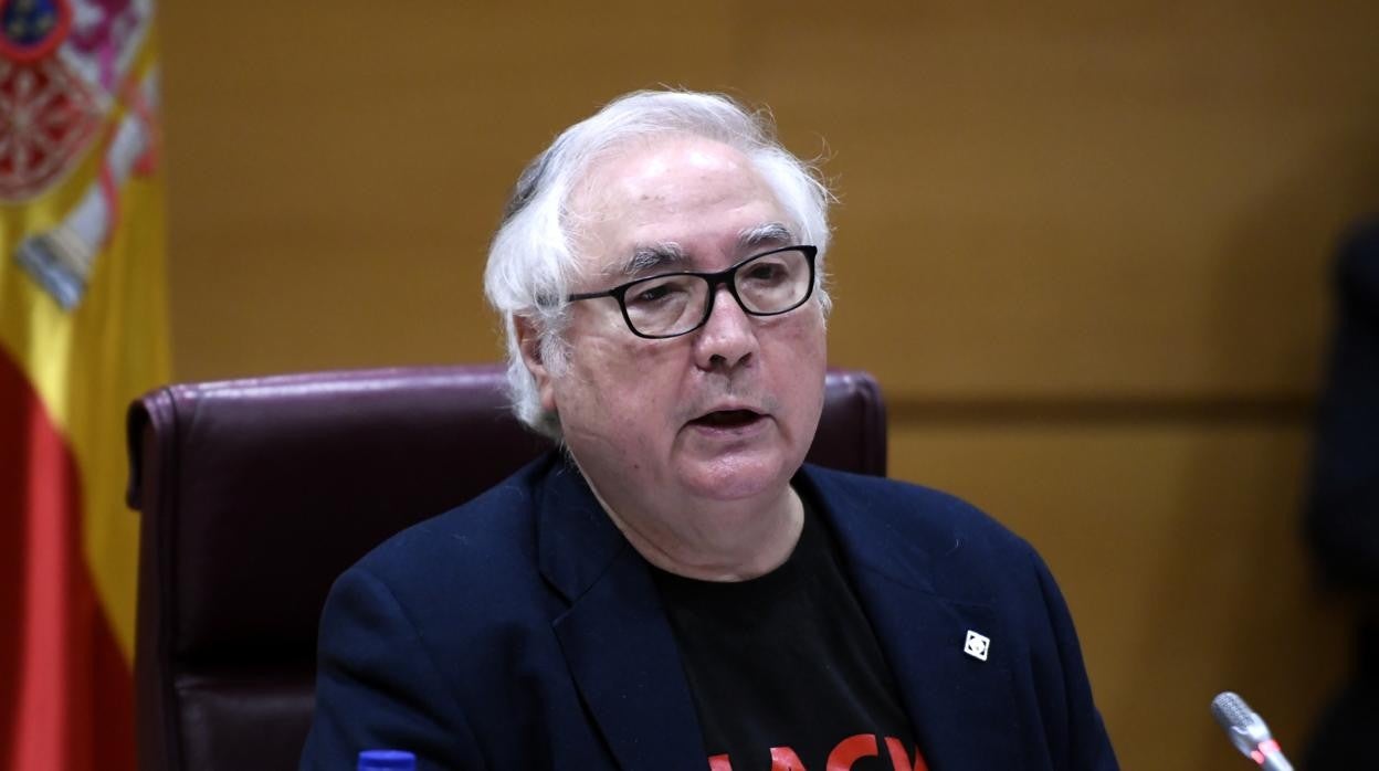 El ministro de Universidades, Manuel Castells