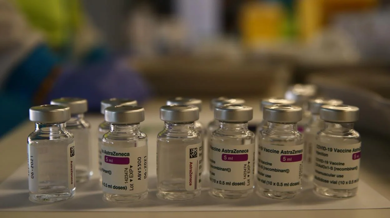 Alemania reporta 31 nuevos casos de trombosis tras la inyección con la vacuna AstraZeneca