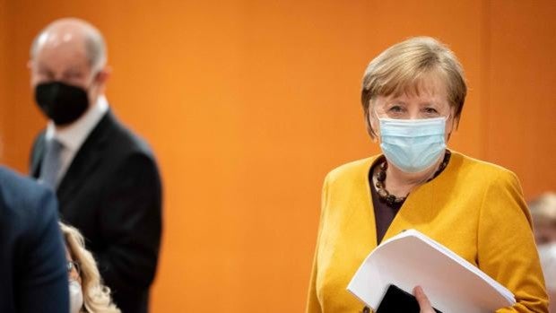 Merkel quiere volver a centralizar la lucha contra la pandemia