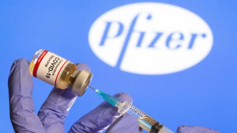 Pfizer se compromete a adelantar 50 millones de dosis más a la Unión Europea