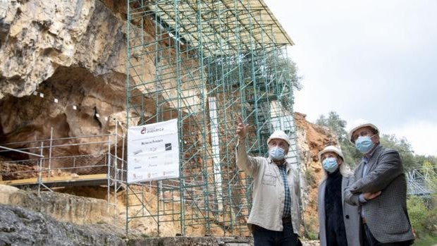 Las fundaciones La Caixa y Atapuerca difunden un vídeo para fomentar el interés de los escolares a la prehistoria