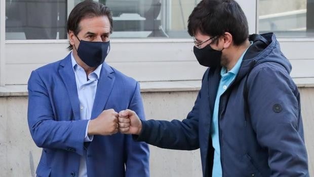 Uruguay: cómo pasar de ser un ejemplo a rehén del Covid-19 en unos meses