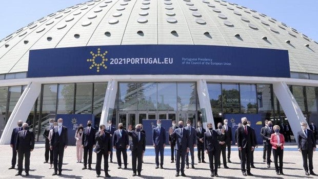La UE cree que levantar las patentes de las vacunas «no es la solución mágica»