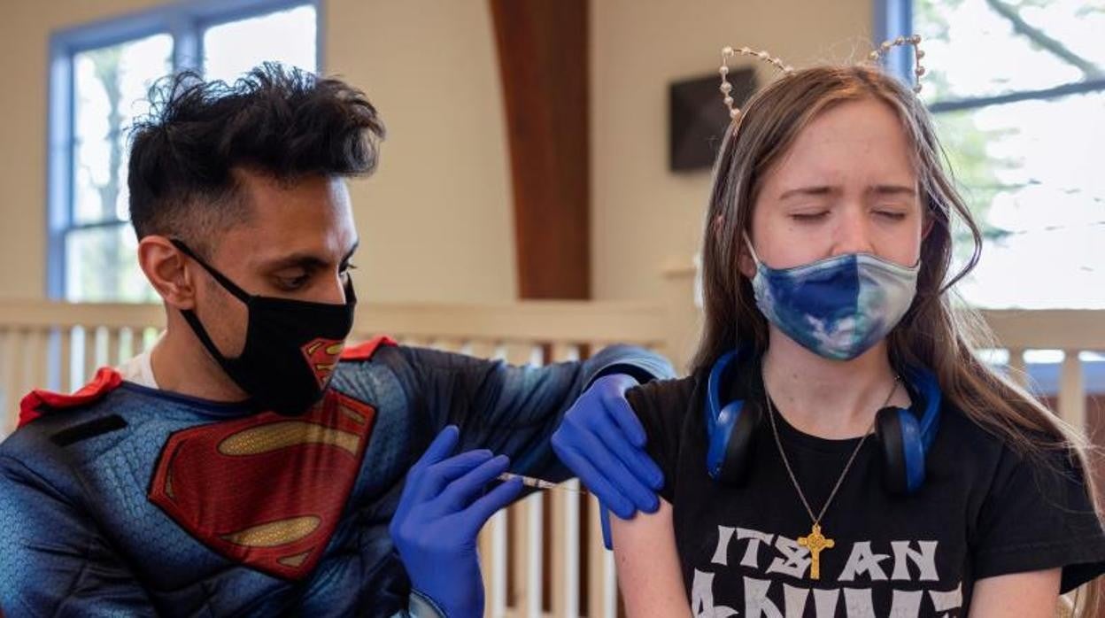 Canadá y Estados Unidos, han sido los primeros países en autorizar la vacuna para niños y adolescentes