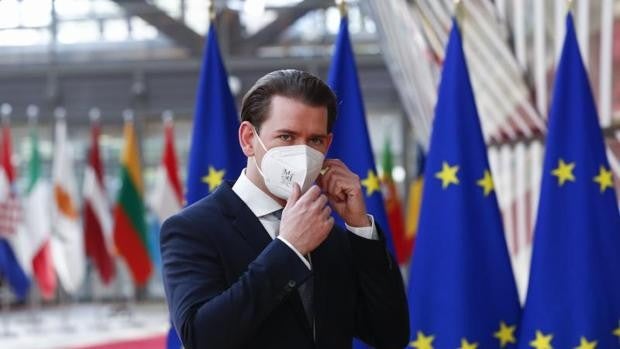 Austria prohíbe los vuelos directos desde Reino Unido por la variante india