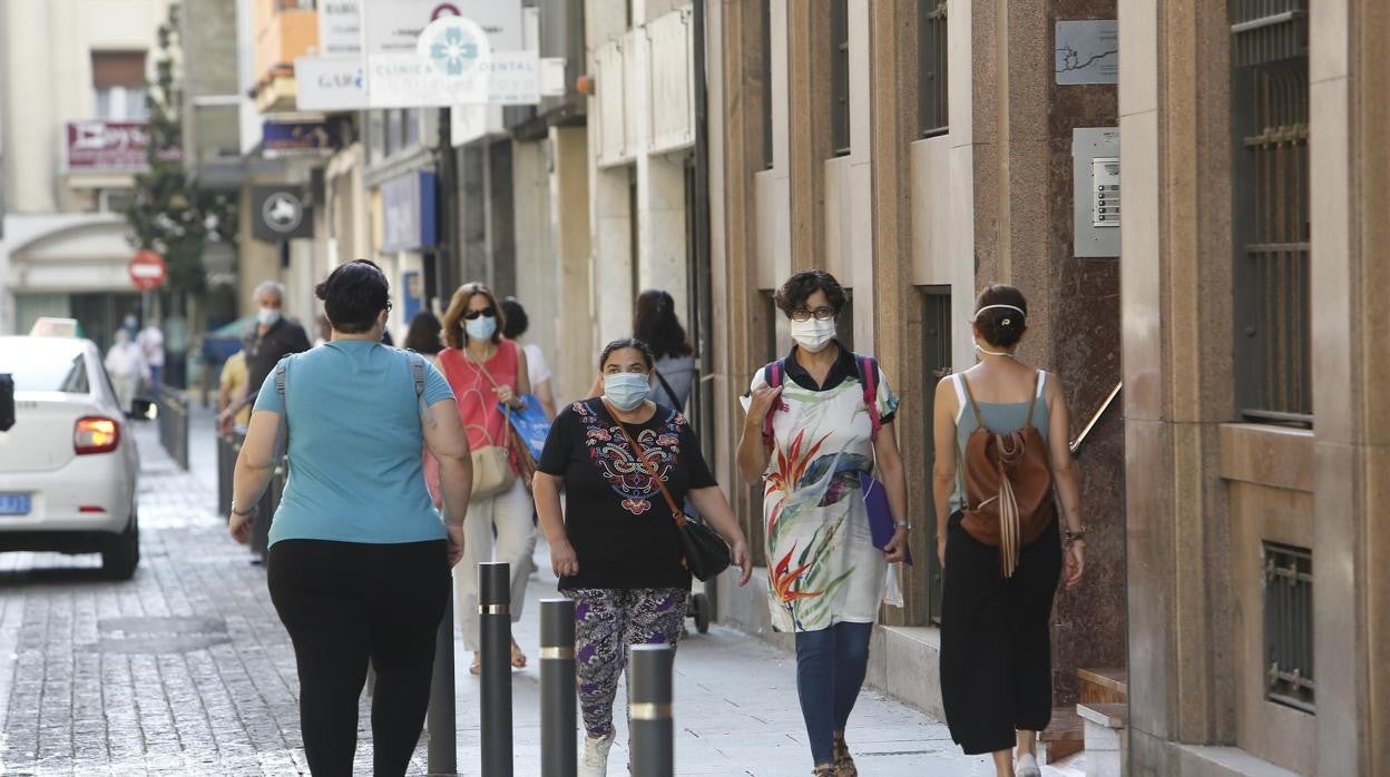 Las CCAA siguen decretando nuevas restricciones ante el incremento de casos registrados