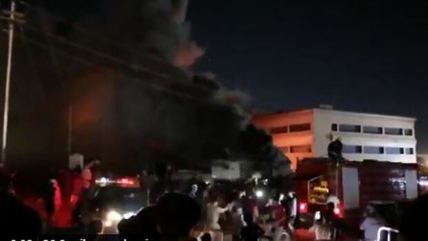 Al menos 64 muertos en un nuevo incendio de una unidad anticovid en Irak