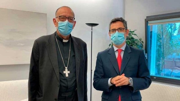 Omella pide al Gobierno «que se abra al diálogo con toda la sociedad»