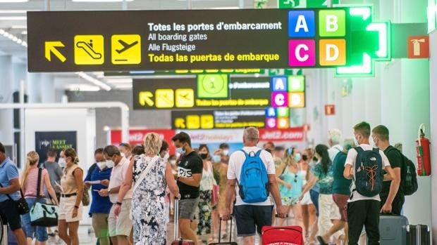 España no estará en la lista roja de viajes de Reino Unido