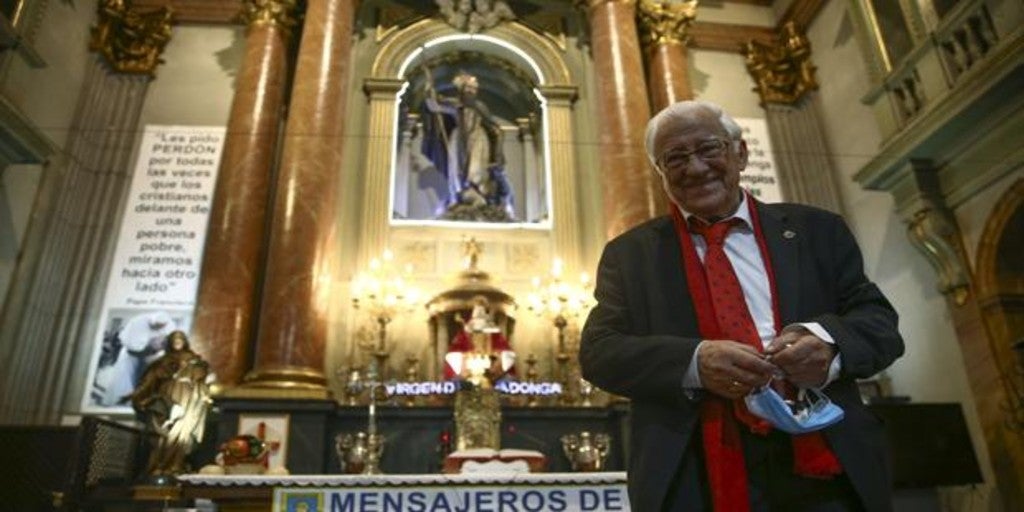 Padre Ángel, Iglesia San Antón: tan cerca de Dios como de lo que sea necesario