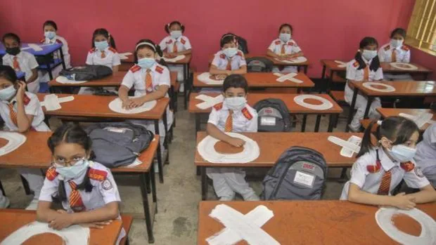 Unicef alerta de que casi 77 millones de estudiantes siguen con sus escuelas cerradas por el Covid-19