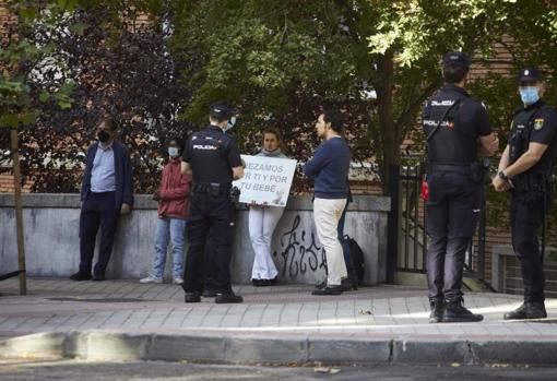 La Policía pide los datos a los jóvenes de Cuarenta días por la Vida