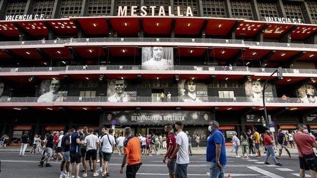 ¿Qué se puede hacer y qué no en los campos de fútbol y baloncesto a partir del 1 de octubre?