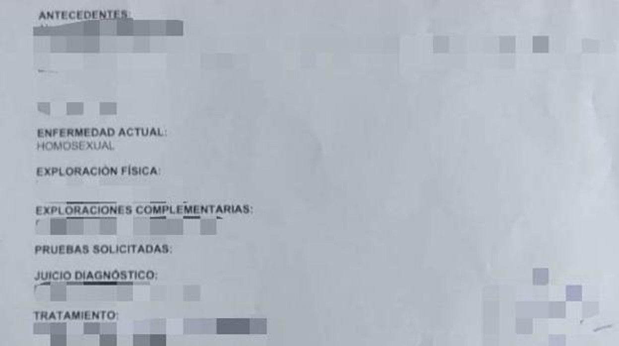 Informe médico recibido por la paciente