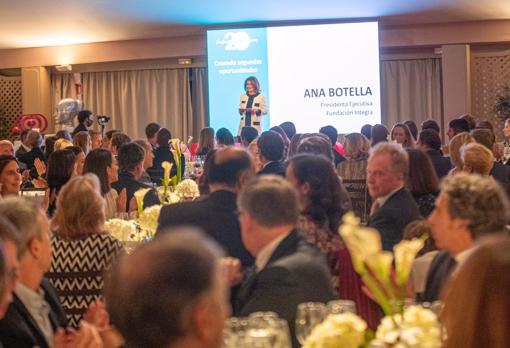 Ana Botella, presidenta ejecutiva de Fundación Integra, organiza una cena benéfica por el XX aniversario