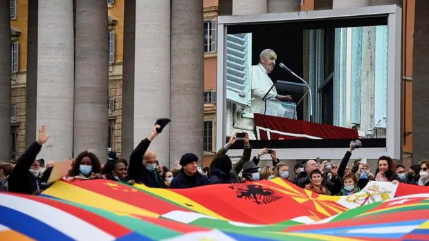 El Papa pedirá en Chipre y Grecia mayor solidaridad a Europa ante el drama de los refugiados