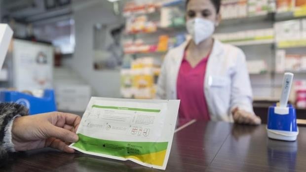 Los test de antígenos cuestan un máximo de 2,94 euros a partir de hoy