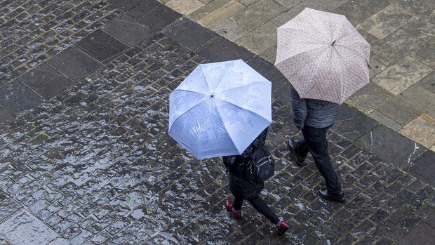 El tiempo en Semana Santa en España: las ciudades con mayor riesgo de lluvia y frío