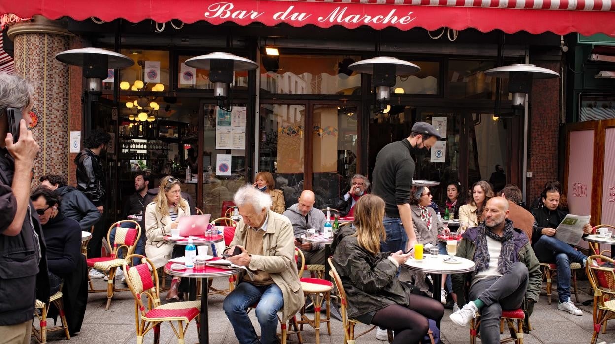 Bar du Marché en la rue de Seine, en París