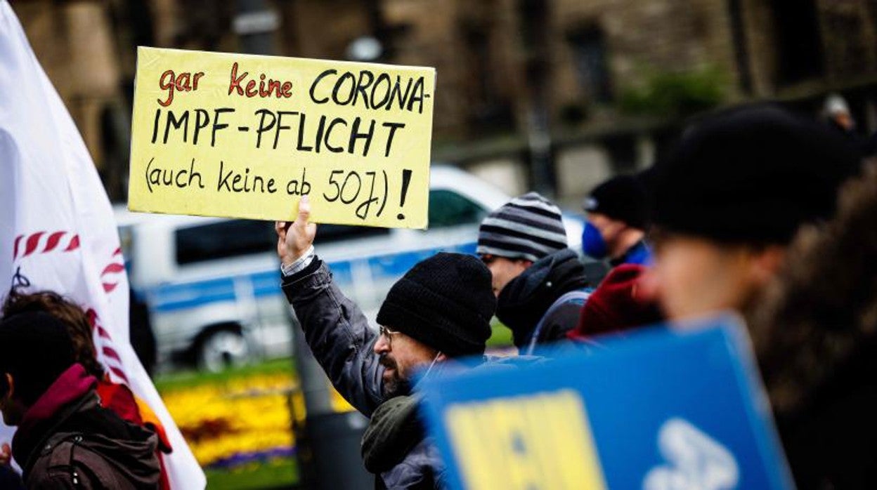 Protestas en Berlín por las medidas obligatorias contra el Covid