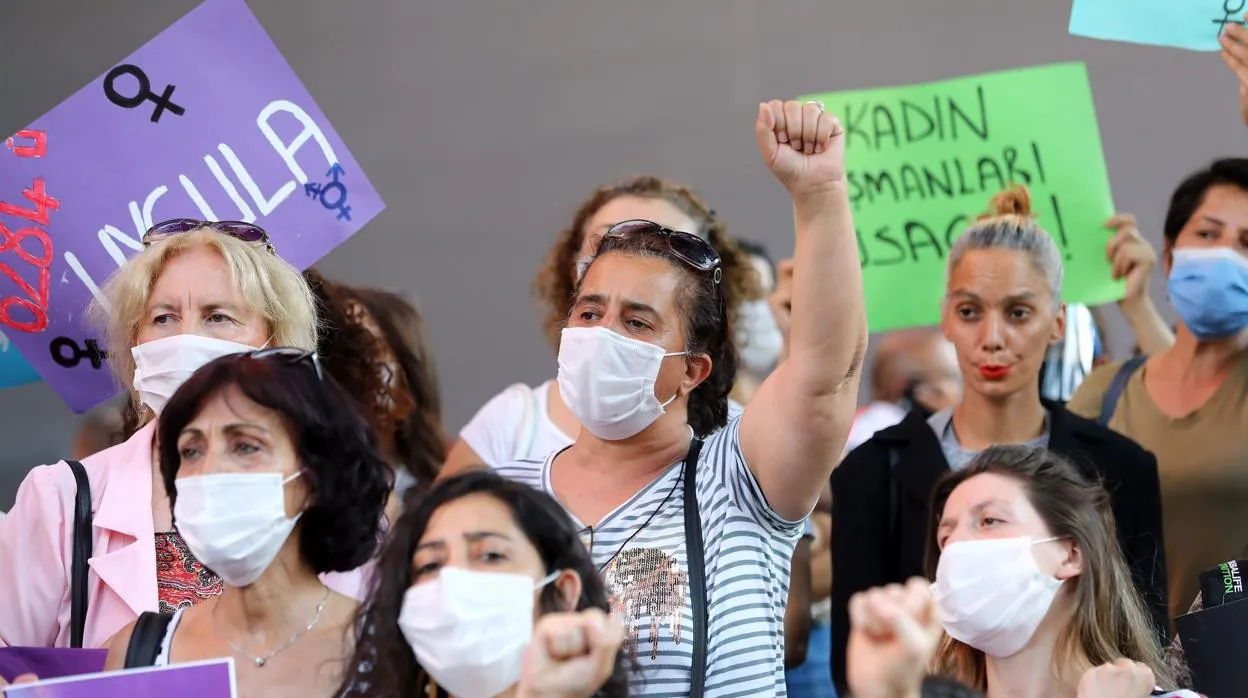 Imagen de archivo de una manifestación feminista en Turquía