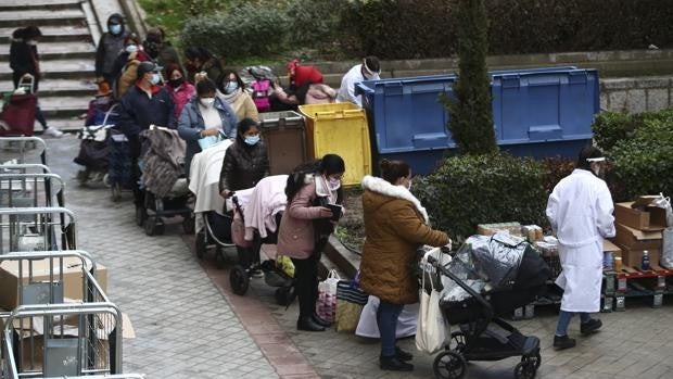 Las colas del hambre se duplican en dos meses por la 'burbuja energética' y la cesta de la compra