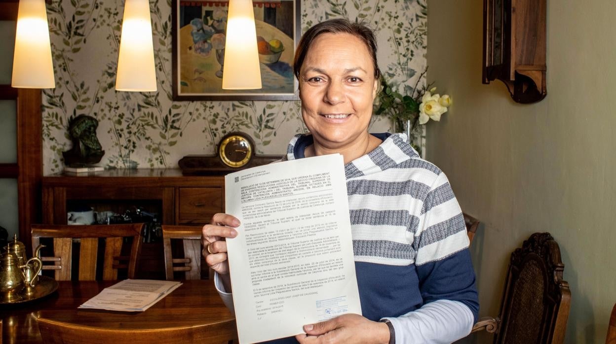 Consuelo Santos, pionera en la lucha por el cumplimiento del 25% de castellano en las escuelas catalanas