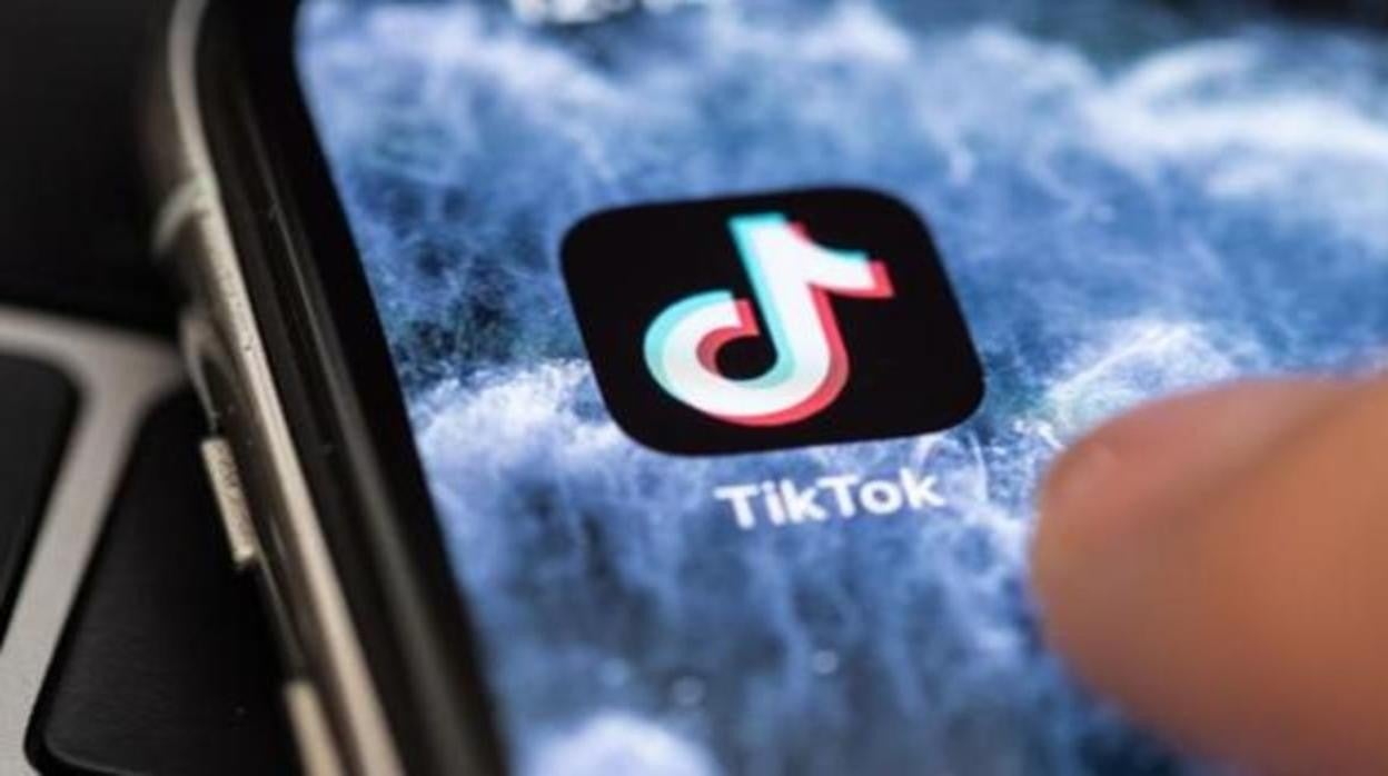 Una madre denuncia a TikTok después de que su hija muriese por un reto viral