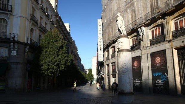 El verano astronómico se estrena con frío de mayo en el oeste y calor de julio en el este