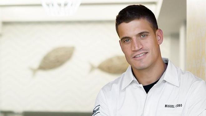 Miguel en su restaurante