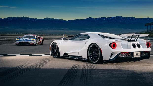 GT en el circuito de Le Mans