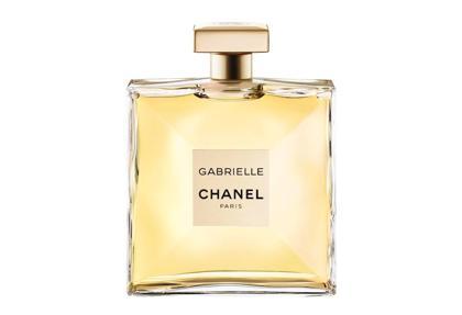 Una explosión de flores blancas