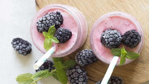 Las moras saben a menta, rosa, cedro y clavo