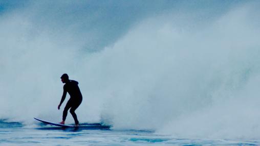 El surf cada vez tiene más adeptos