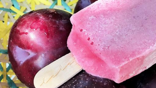 Polo de Ciruela, fresa y yogurt