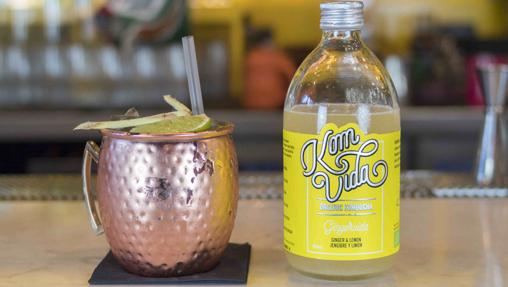 El cóctel Komvida Mule de la barra de Umo