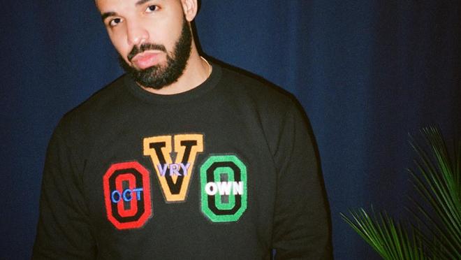 El rapero Drake, un habitual de las sudaderas