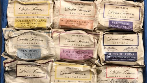 Caja regalo con una Selección de Conservas Gourmet de Doña Tomasa (73€)