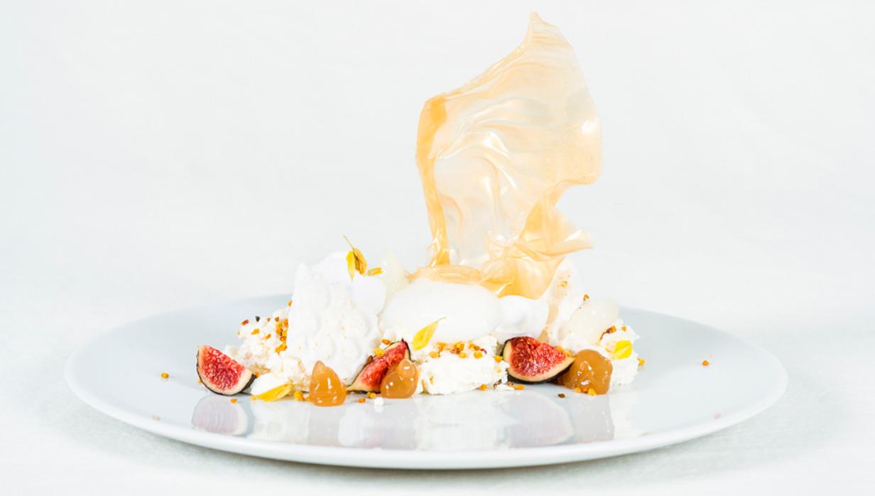 Una de las creaciones dulces de la pastelera Dinara Kasko