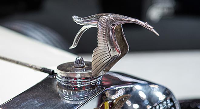 La cigüeña es el emblema de la marca desde su fundación